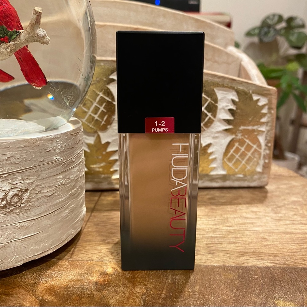 Huda Beauty #FauxFilter Luminous Matte Foundation - Chai 210B